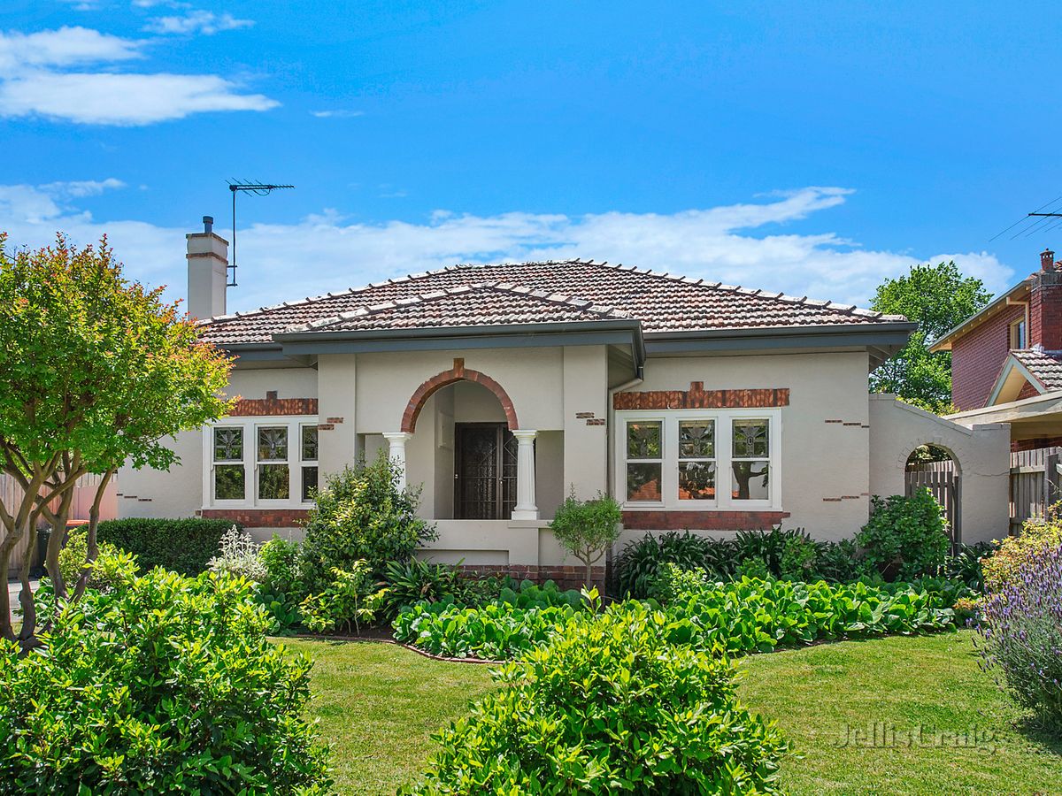 9 Hartwell Hill Road CAMBERWELL