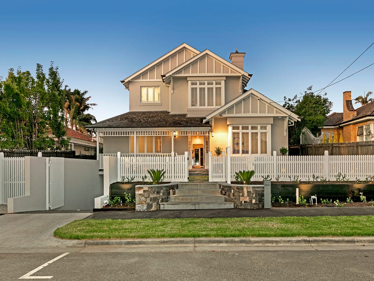 9 Heathfield Road BRIGHTON EAST