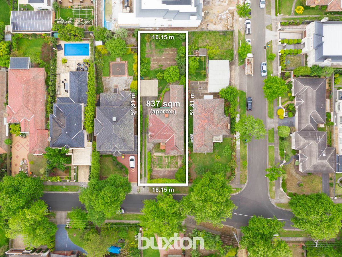 9 Sevenoaks Street BALWYN