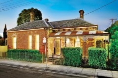 15 Bowen Street