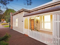 200 Pickles Street
